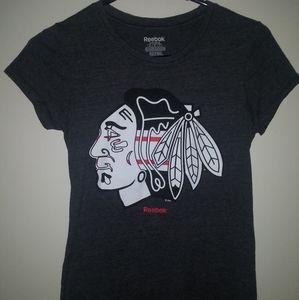 Jonathan Toews Chicago Blackhawks shirt womens